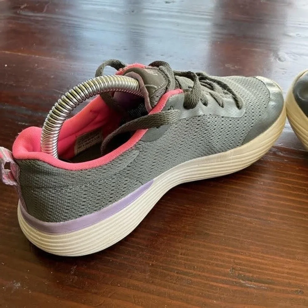 Skechers GOrun Sneakers Kids 1.5 Grey Pink 302428L‎ Athletic Running Shoes